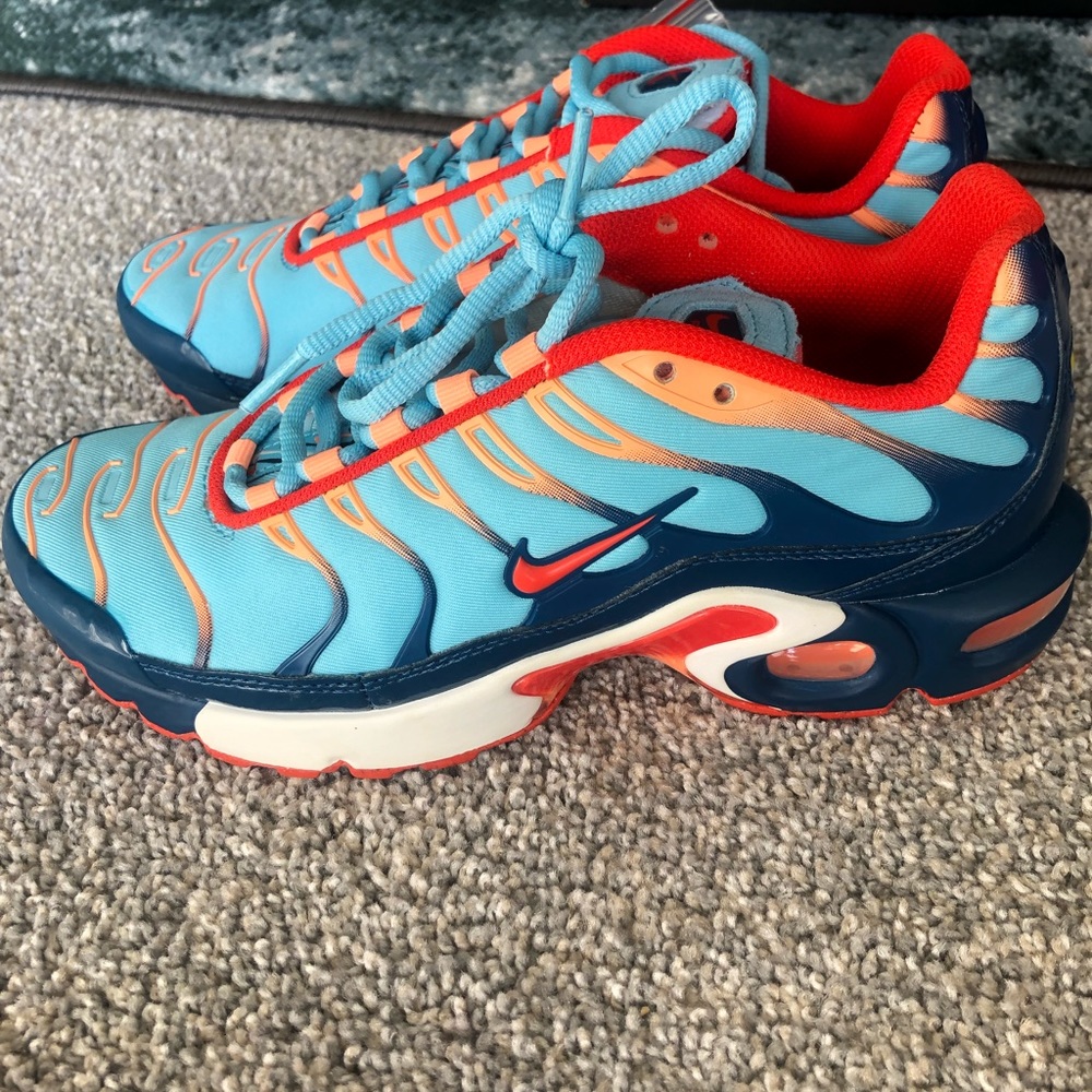 Air max plus